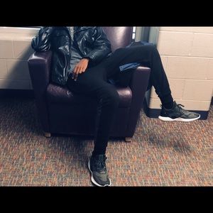 Meet your Posher, Eric